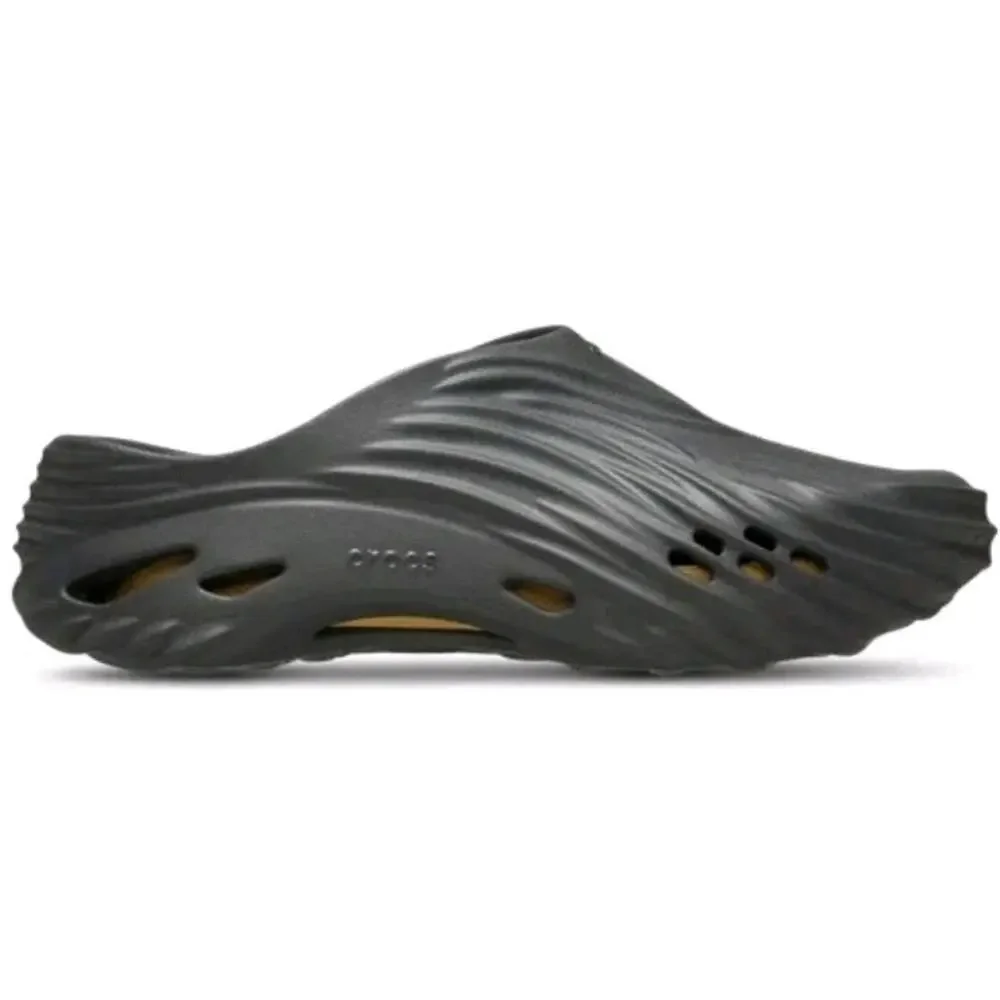 Crocs Echo Wave Black Sand 210521-0LD Men Size 8 Women's 10 New Slip On Comfort